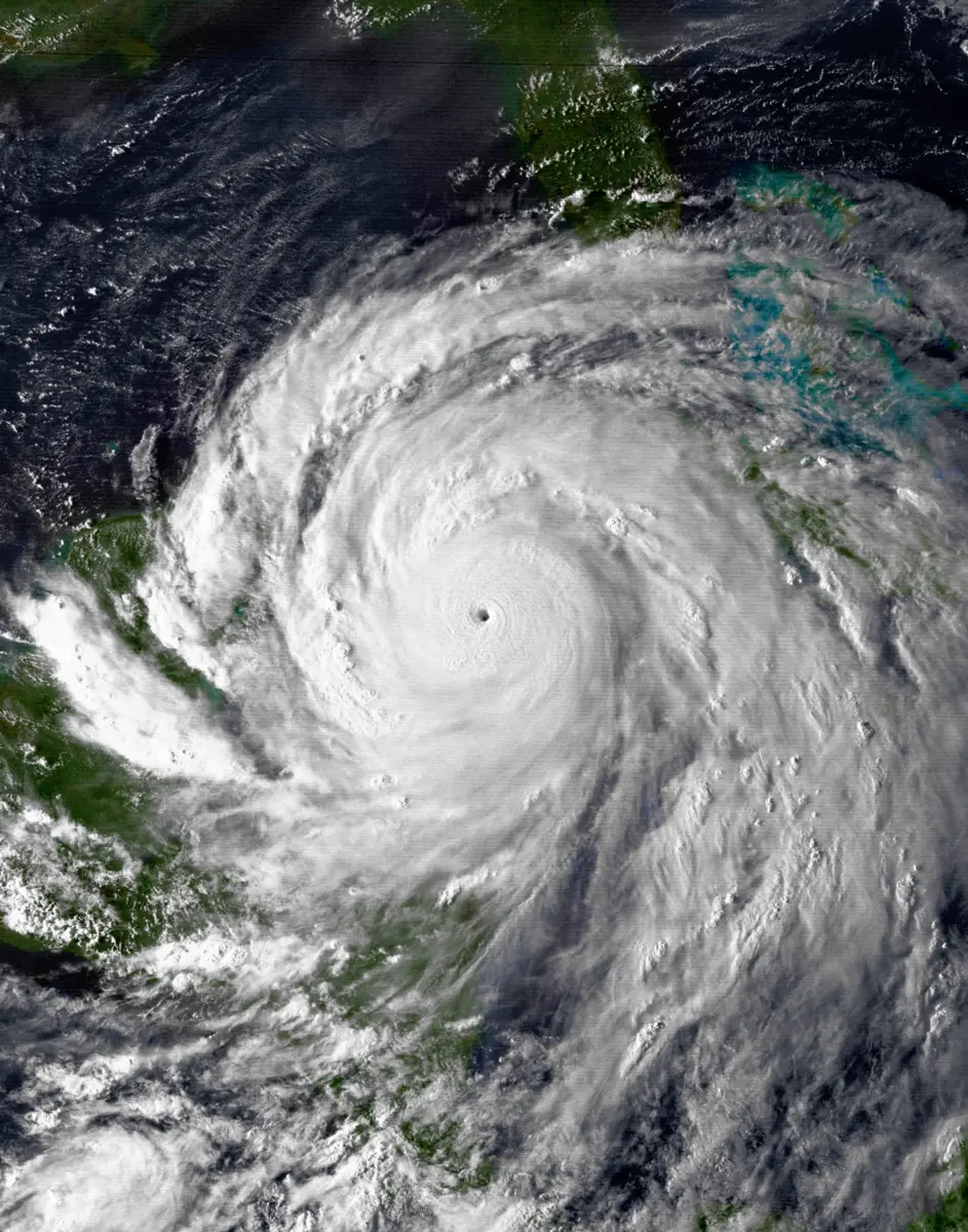 Satellite image of Gilbert 1988