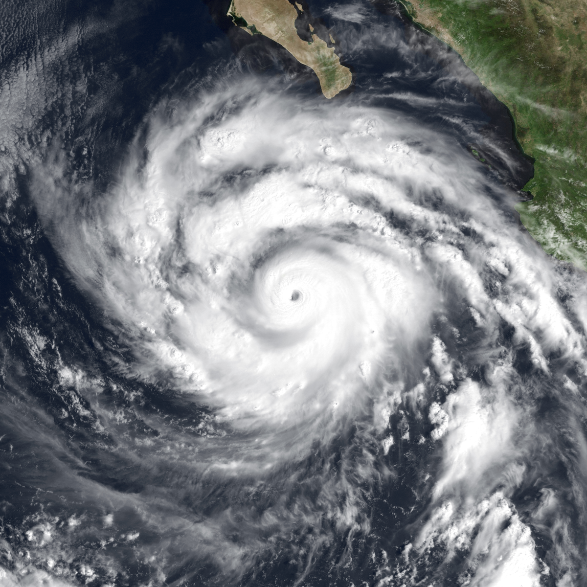 Satellite image of Linda 1997