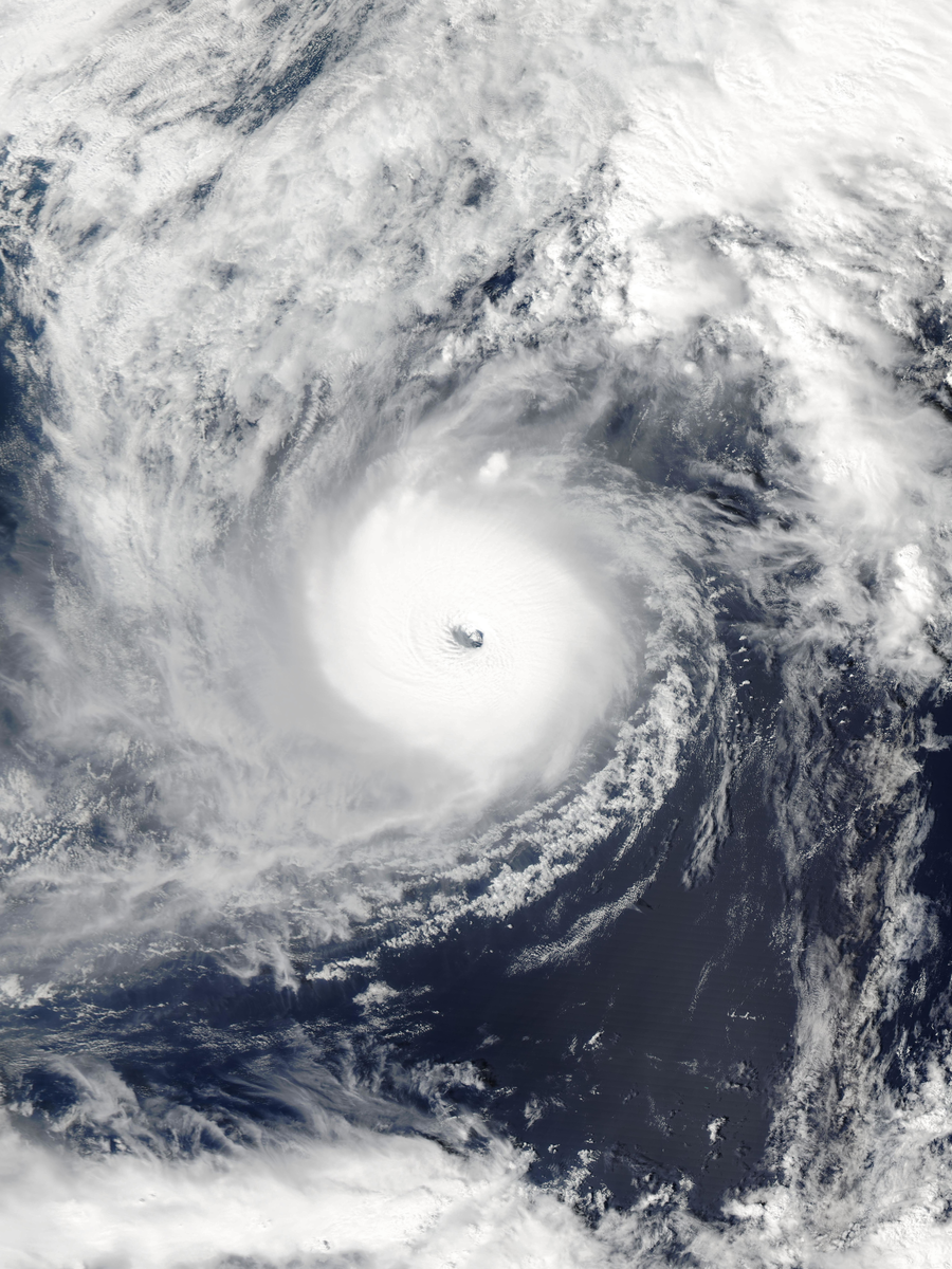 Satellite image of Ma-On 2004