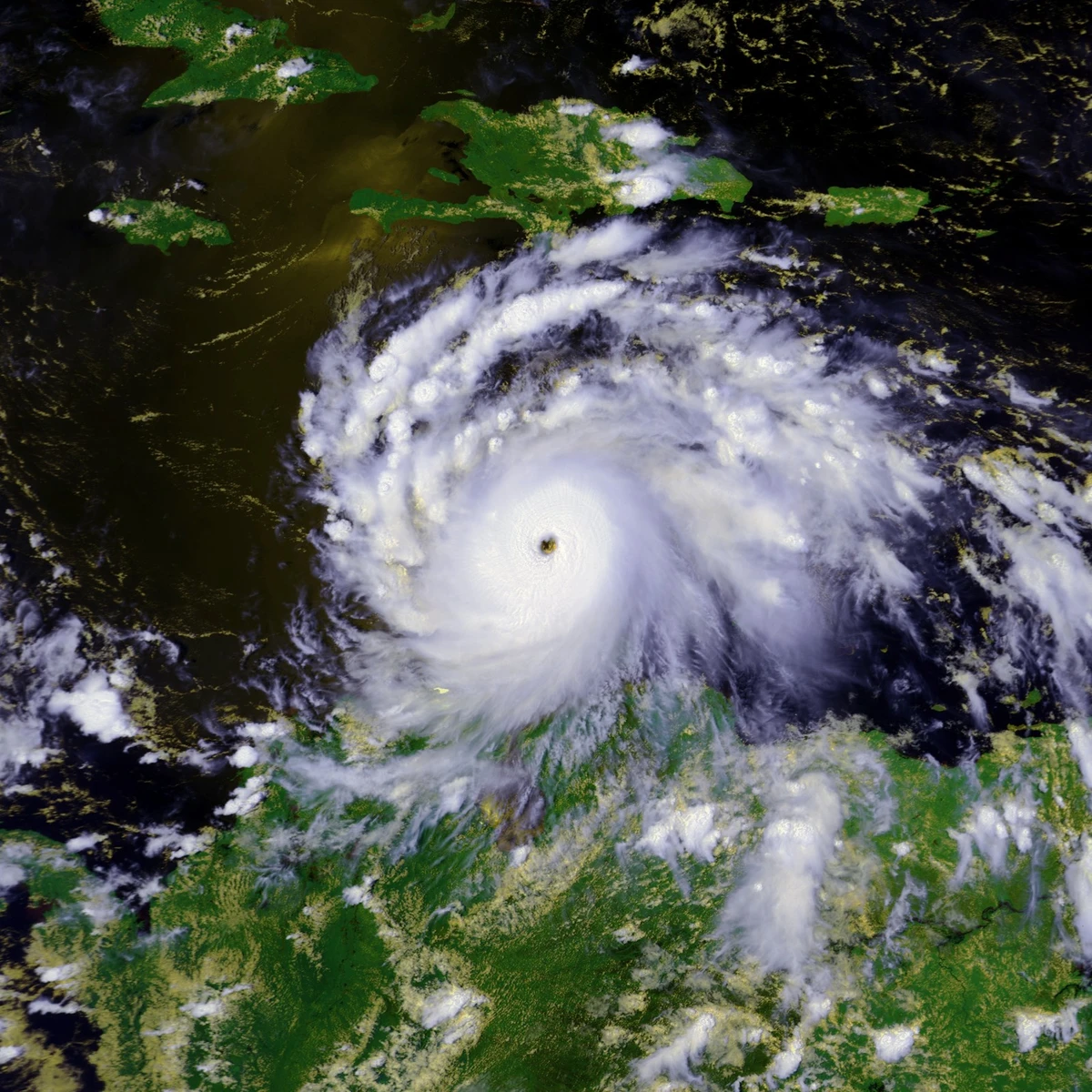 Satellite image of Felix 2007