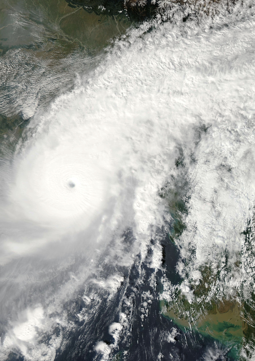 Satellite image of Sidr 2007