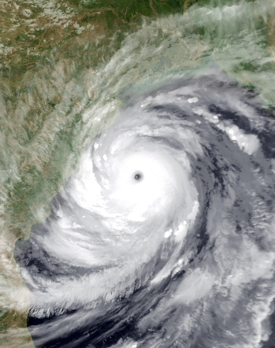 Satellite image of Phailin 2013