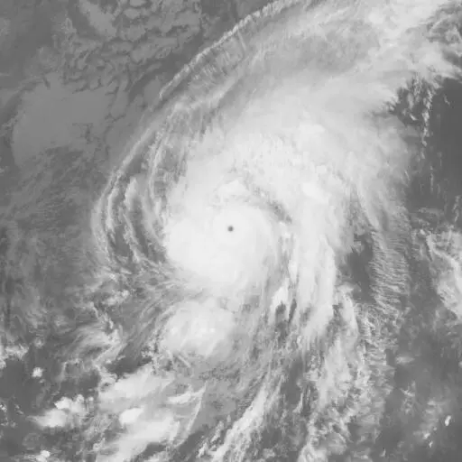 Nuri 2014: NURI infrared satellite image, 2014-11-03T03:00:00Z