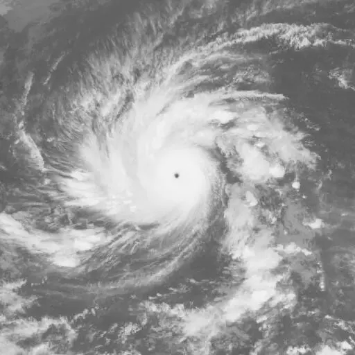 Hagupit 2014: HAGUPIT infrared satellite image, 2014-12-04T03:00:00Z