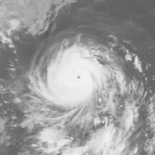 Haima 2016: HAIMA infrared satellite image, 2016-10-19T03:00:00Z