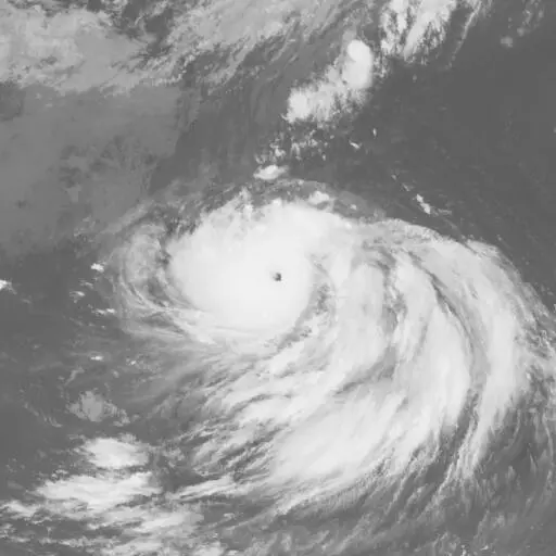 Hinnamnor 2022: HINNAMNOR infrared satellite image, 2022-09-01T03:00:00Z